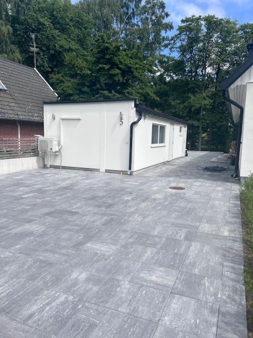 Exclusive Guesthouse Near The Ocean In Hovas Gothenburg Exterior photo