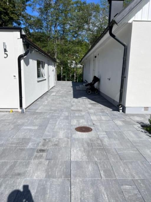 Exclusive Guesthouse Near The Ocean In Hovas Gothenburg Exterior photo